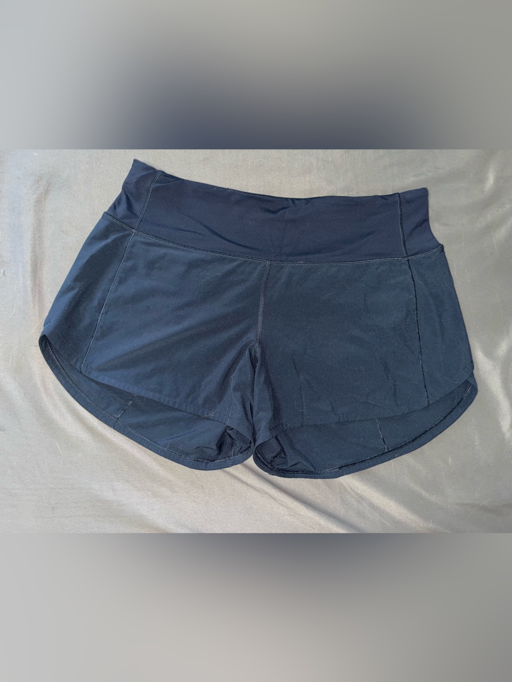 Lululemon true navy speed up shorts